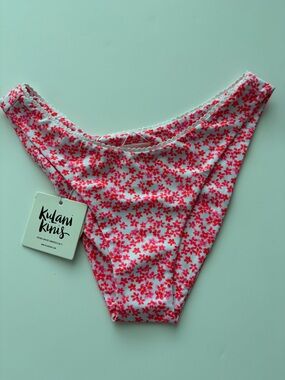 Kulani Kinis NWT Pink Floral High Leg Bikini Bottom Lace Trim Size M